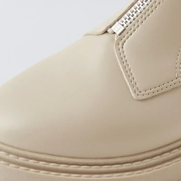 Zara Boots - Picture 7 of 9